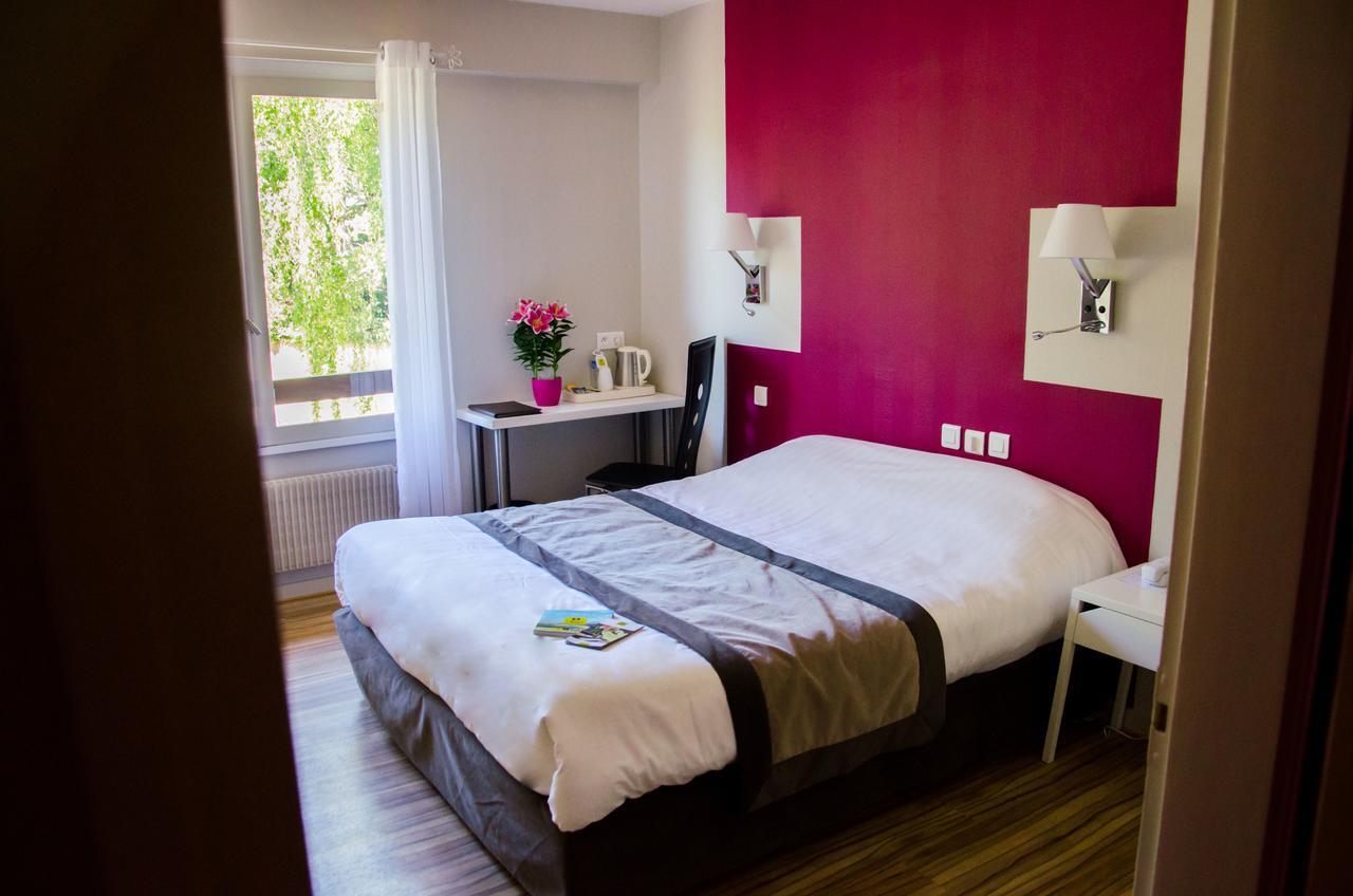 Logis Hotel De La Bruyere Pouzauges Zewnętrze zdjęcie