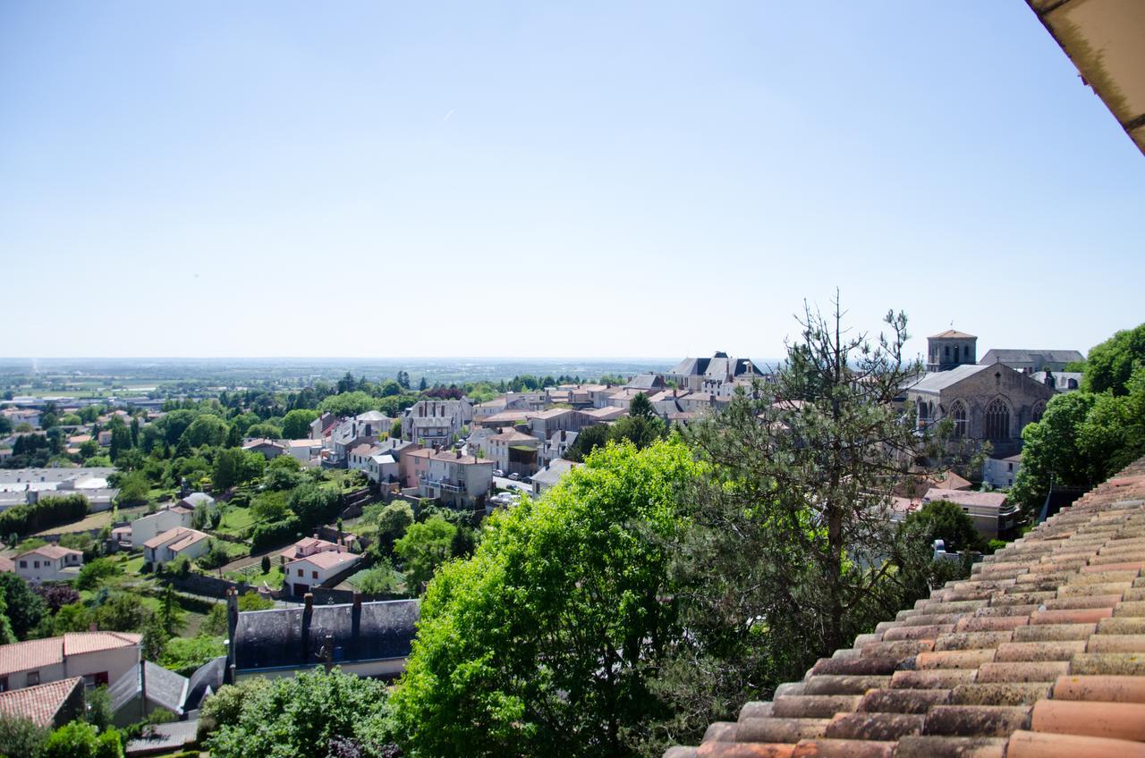 Logis Hotel De La Bruyere Pouzauges Zewnętrze zdjęcie
