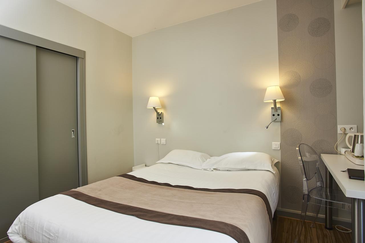 Logis Hotel De La Bruyere Pouzauges Zewnętrze zdjęcie